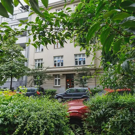 Underground Apartament Z 2 Sypialniami Syrokomli *